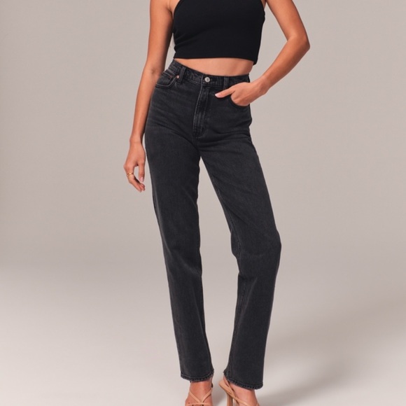 Abercrombie & Fitch Ultra High Rise 90s Straight Black Jeans - Picture 8 of 11